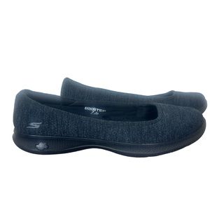 Skechers GOGA Max Go Step Lite Walking Comfort Shoe Size 7.5